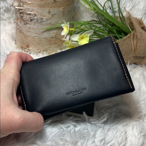 Coach limited edition X wallet Mickey Mouse black - Picture 10 of 10